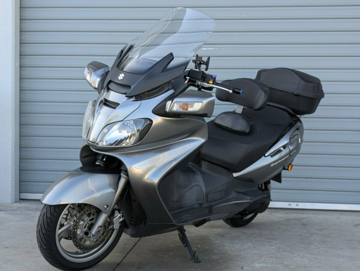 2009 SUZUKI BURGMAN 650 EXECUTIVE (AN650A) SCOOTER