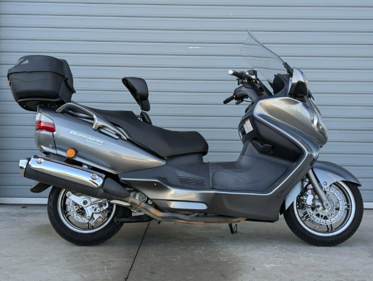 2009 SUZUKI BURGMAN 650 EXECUTIVE (AN650A) SCOOTER
