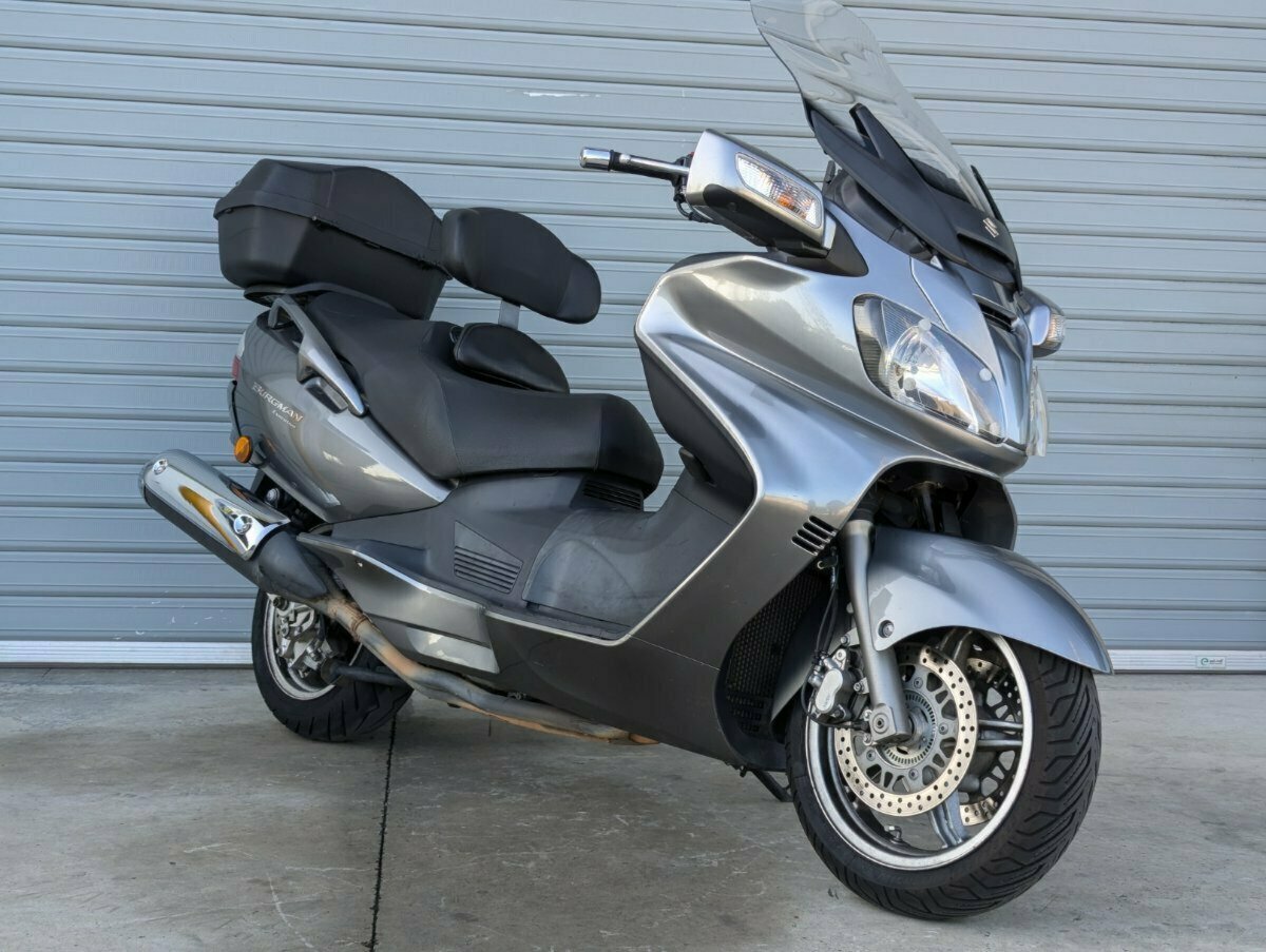 2009 SUZUKI BURGMAN 650 EXECUTIVE (AN650A) SCOOTER