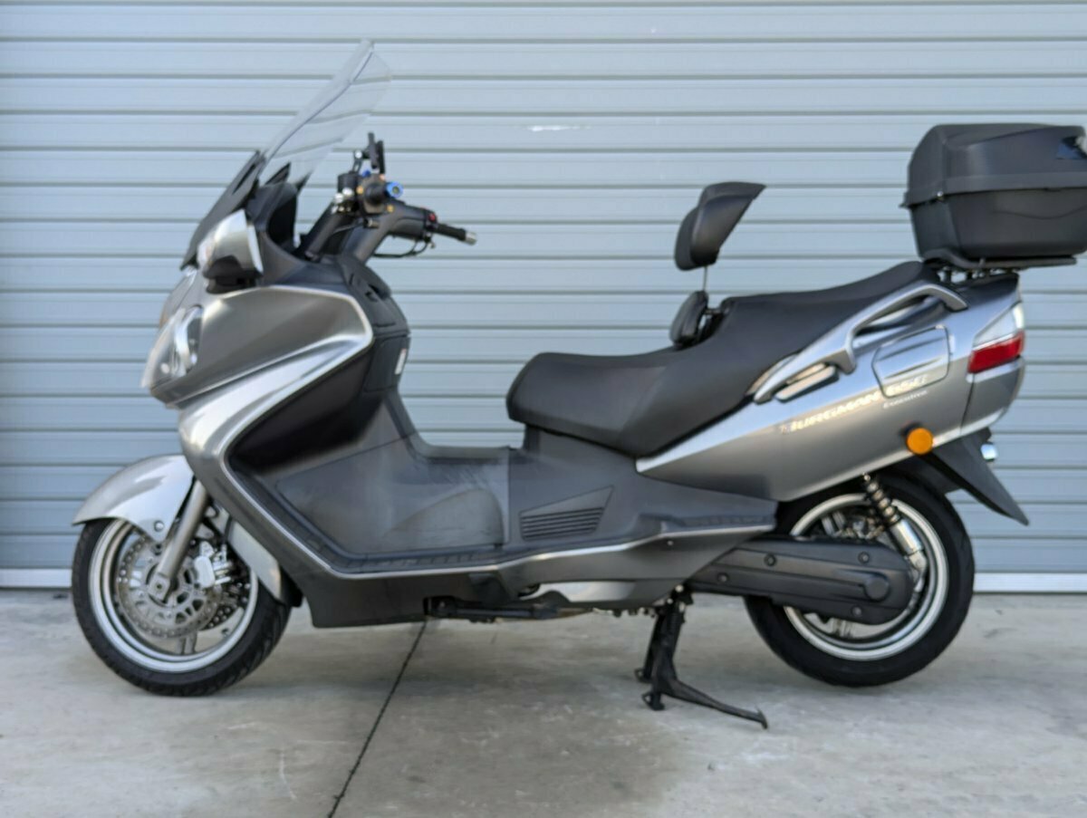 2009 SUZUKI BURGMAN 650 EXECUTIVE (AN650A) SCOOTER