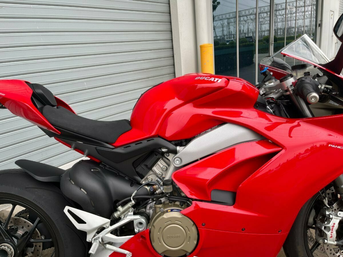 2023 DUCATI PANIGALE V4 SPORTS