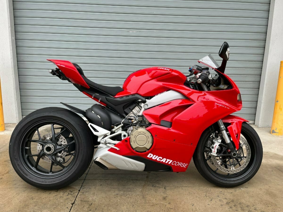 2023 DUCATI PANIGALE V4 SPORTS