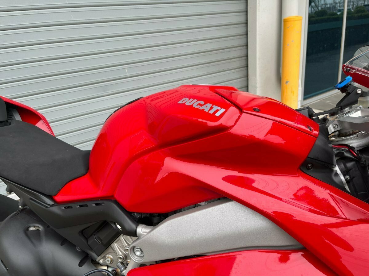 2023 DUCATI PANIGALE V4 SPORTS