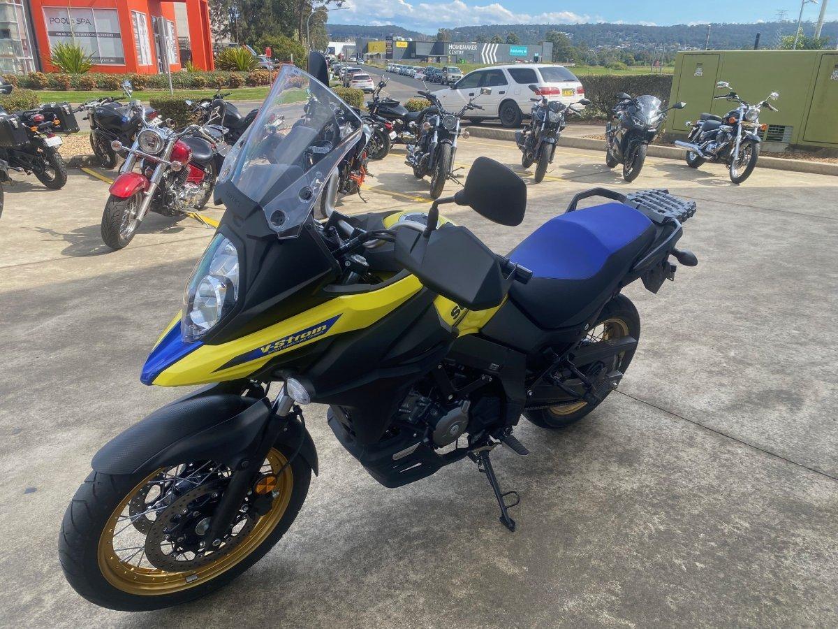 2024 SUZUKI V-STROM 650XT (DL650XA) MY25 DUAL SPORTS