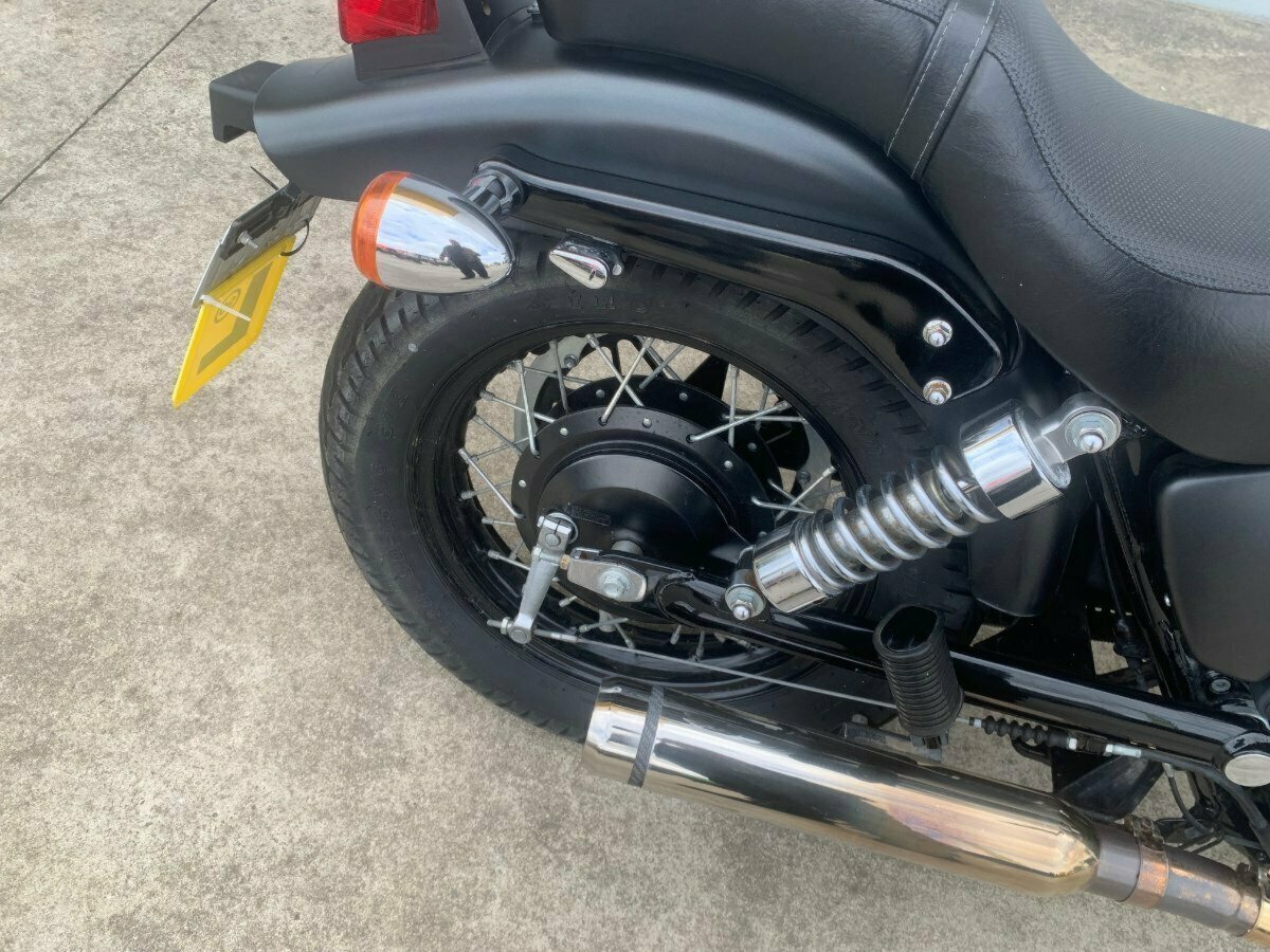 2018 SUZUKI BOULEVARD S40 (LS650B) CRUISER