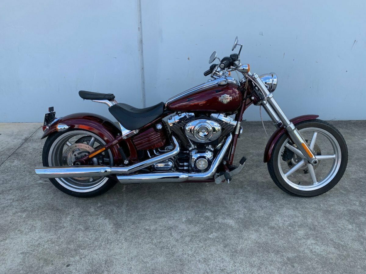 2009 HARLEY-DAVIDSON FXCWC ROCKER CUSTOM CRUISER