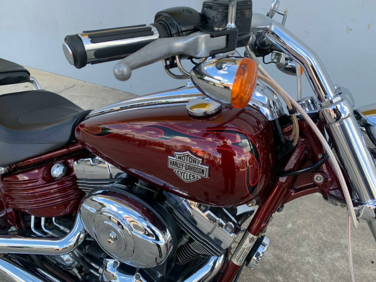 2009 HARLEY-DAVIDSON FXCWC ROCKER CUSTOM CRUISER