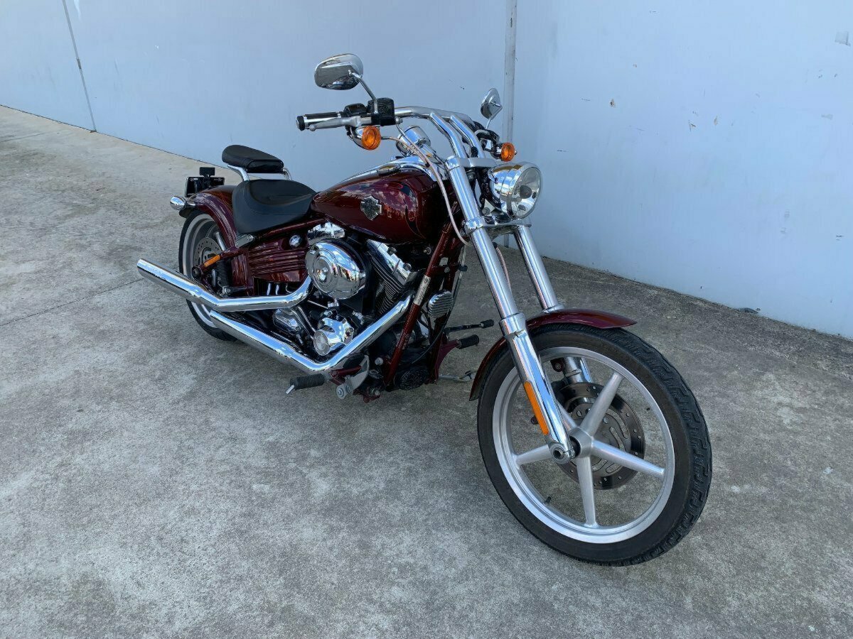 2009 HARLEY-DAVIDSON FXCWC ROCKER CUSTOM CRUISER