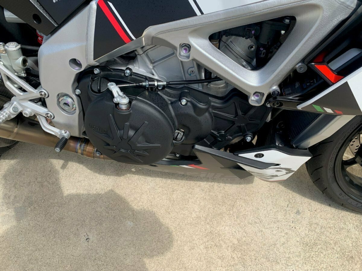 2022 APRILIA TUONO V4 SPORTS