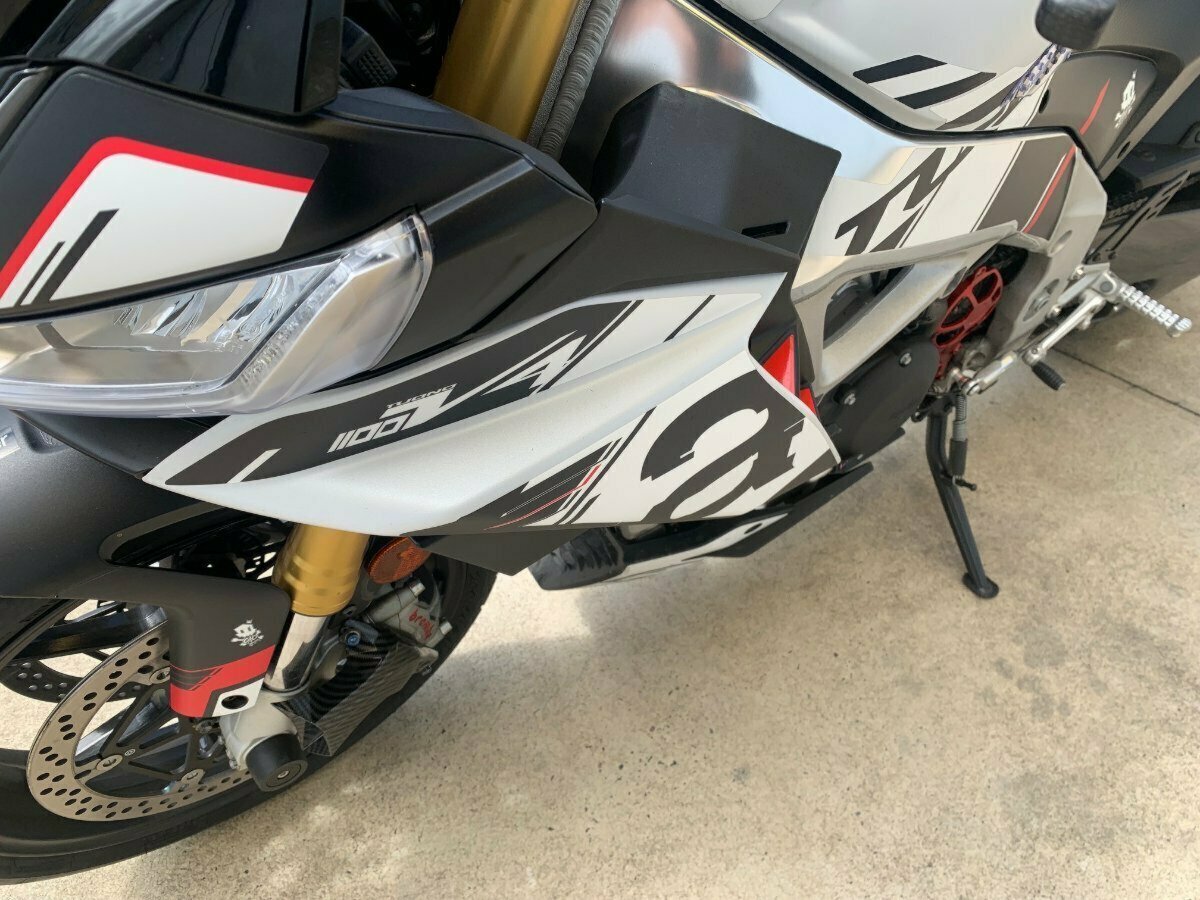 2022 APRILIA TUONO V4 SPORTS
