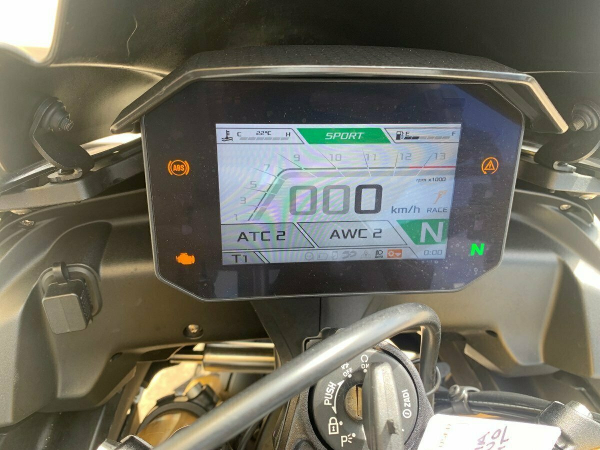 2022 APRILIA TUONO V4 SPORTS