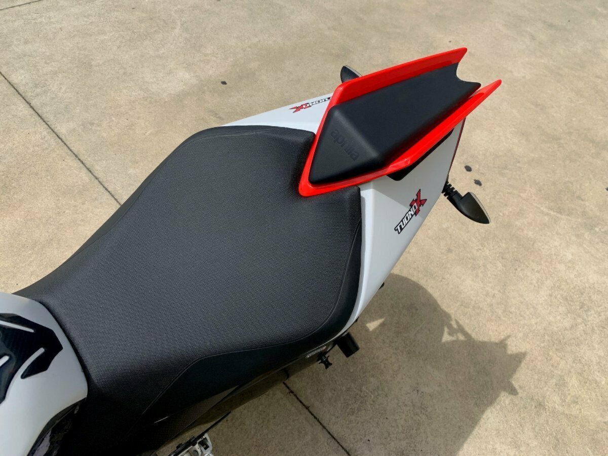 2022 APRILIA TUONO V4 SPORTS