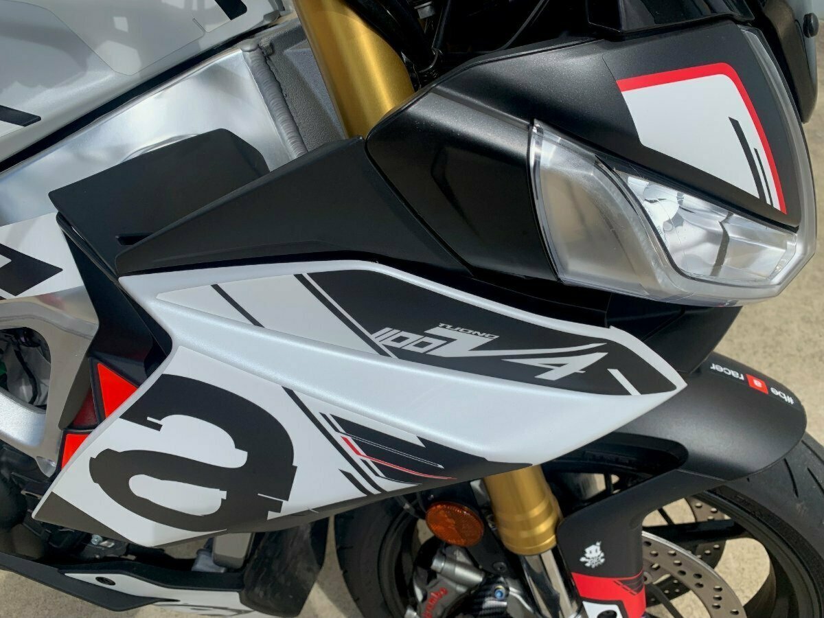 2022 APRILIA TUONO V4 SPORTS