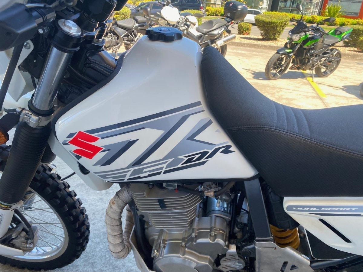 2018 SUZUKI DR650SE DUAL SPORTS