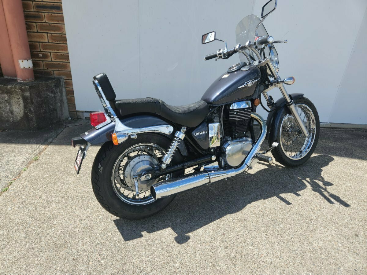 2015 SUZUKI BOULEVARD S40 CRUISER