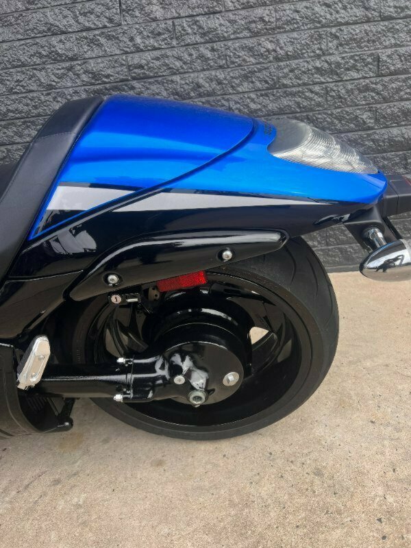 2021 SUZUKI BOULEVARD M109R (VZR1800BZ) CRUISER