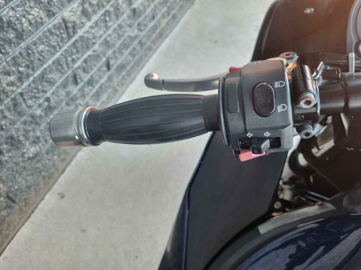 2011 TRIUMPH SPRINT GT SPORTS
