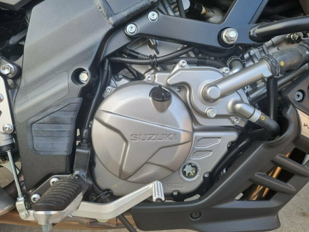 2022 SUZUKI V-STROM 650 (DL650A) DUAL SPORTS