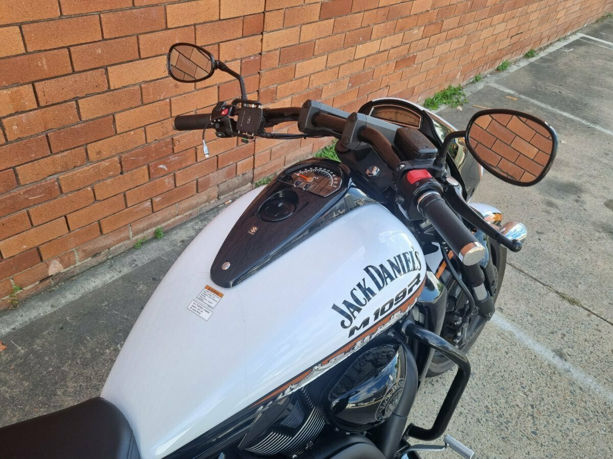 2021 SUZUKI VZR 1800 BOULEVARD (M109R) CRUISER