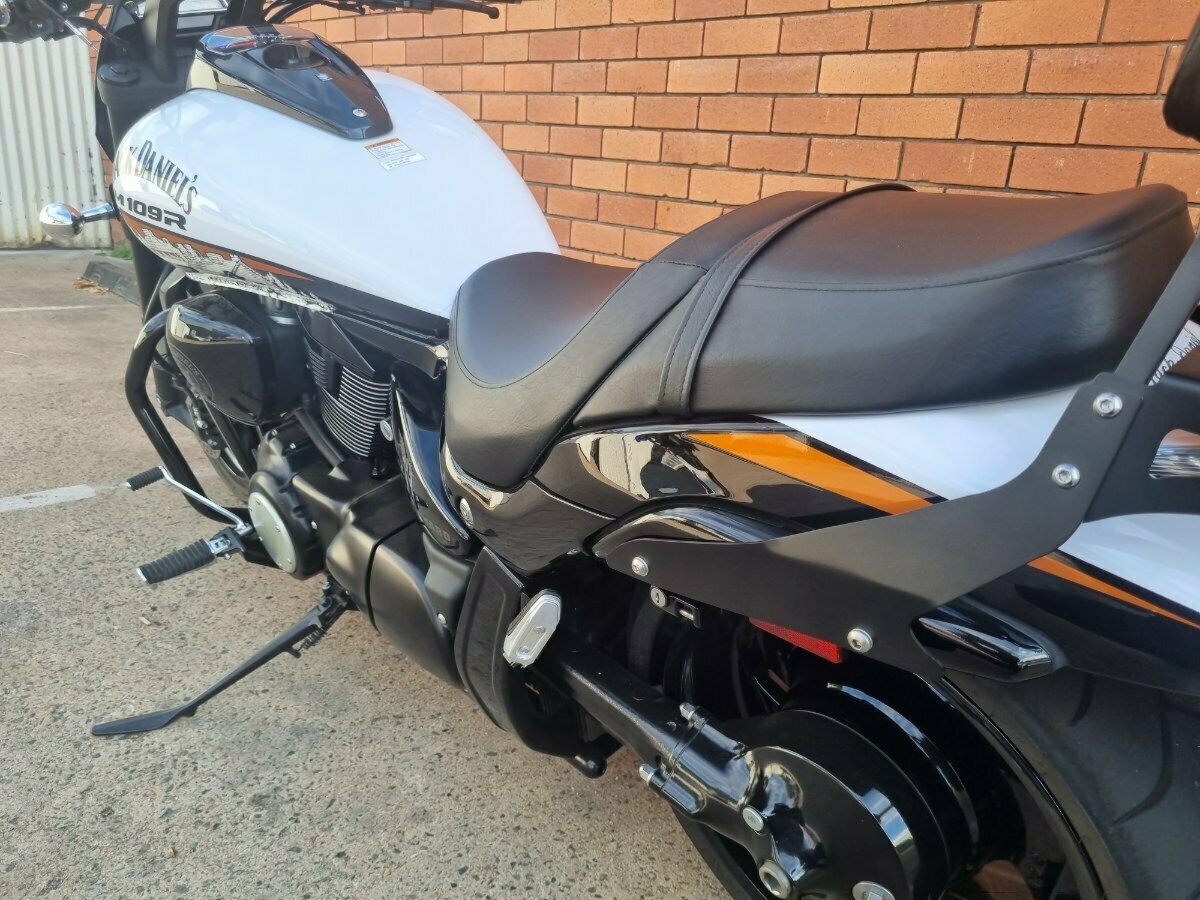 2021 SUZUKI VZR 1800 BOULEVARD (M109R) CRUISER