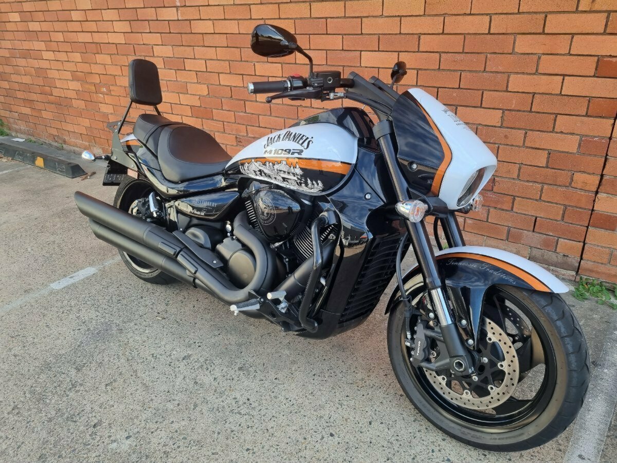2021 SUZUKI VZR 1800 BOULEVARD (M109R) CRUISER