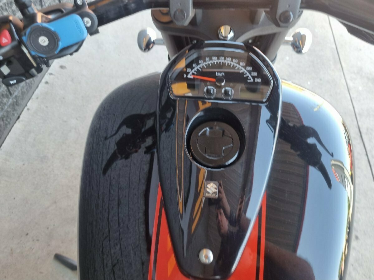 2018 SUZUKI VZR 1800 BOULEVARD (M109R) CRUISER