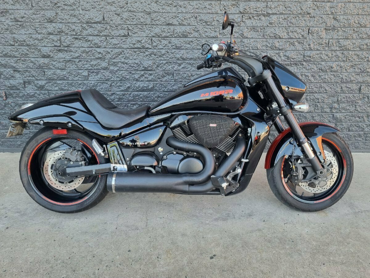 2018 SUZUKI VZR 1800 BOULEVARD (M109R) CRUISER