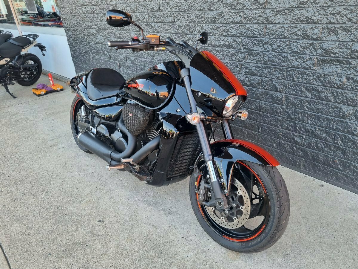 2018 SUZUKI VZR 1800 BOULEVARD (M109R) CRUISER