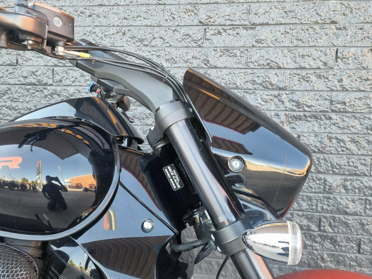 2018 SUZUKI VZR 1800 BOULEVARD (M109R) CRUISER