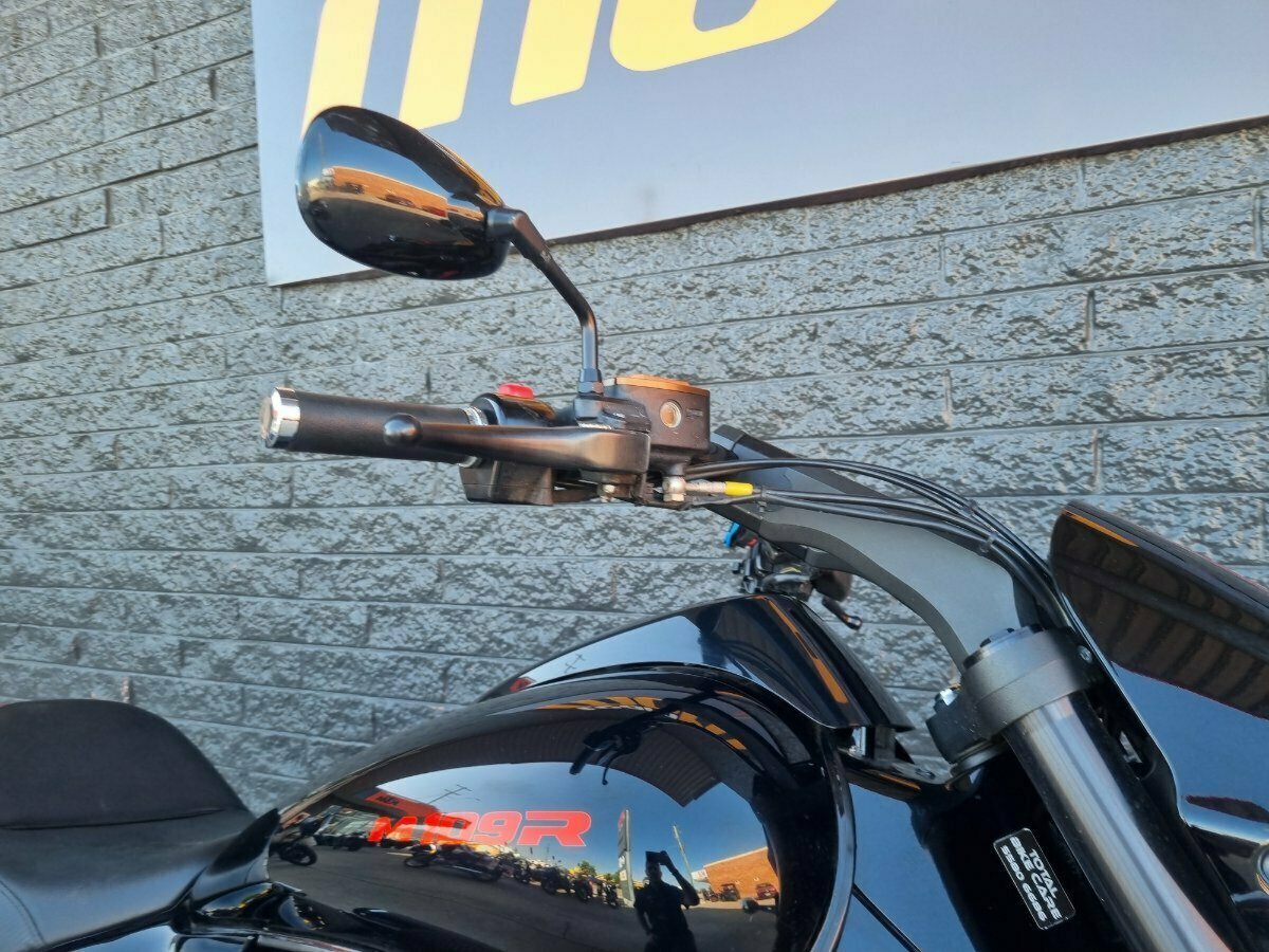 2018 SUZUKI VZR 1800 BOULEVARD (M109R) CRUISER