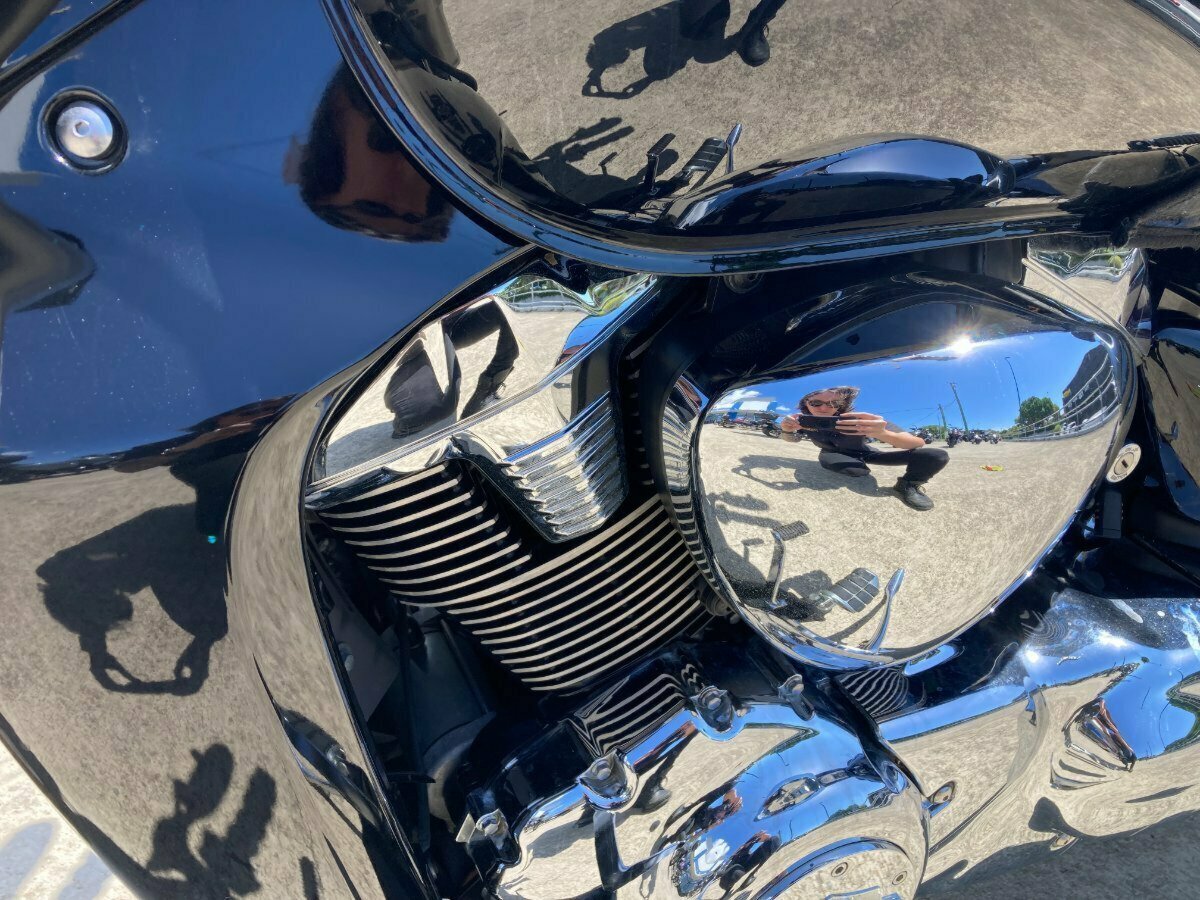 2013 SUZUKI VZR 1800 BOULEVARD (M109R) CRUISER