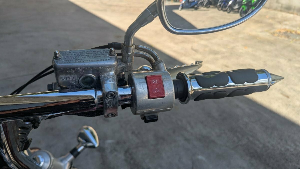 2005 HONDA VTX1800C CRUISER