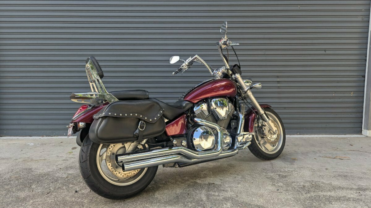 2005 HONDA VTX1800C CRUISER