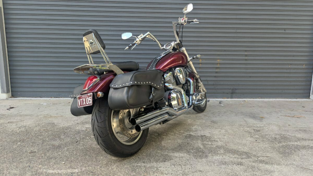 2005 HONDA VTX1800C CRUISER