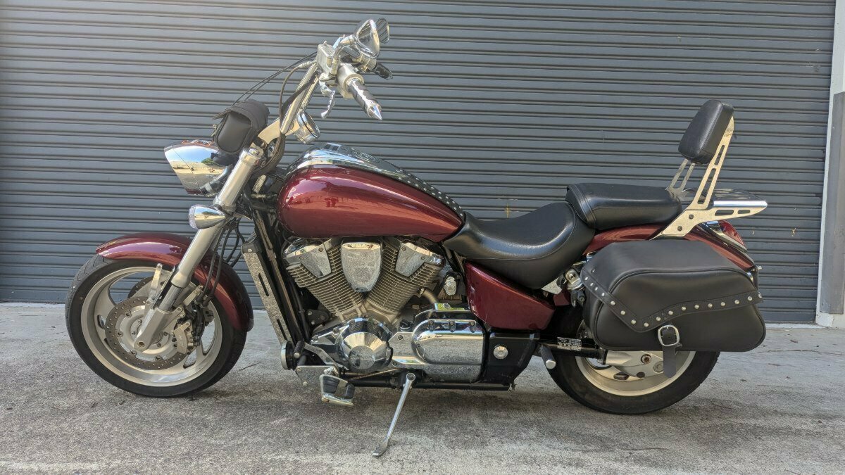 2005 HONDA VTX1800C CRUISER