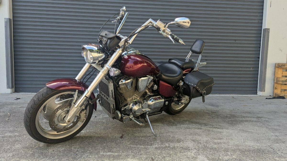 2005 HONDA VTX1800C CRUISER