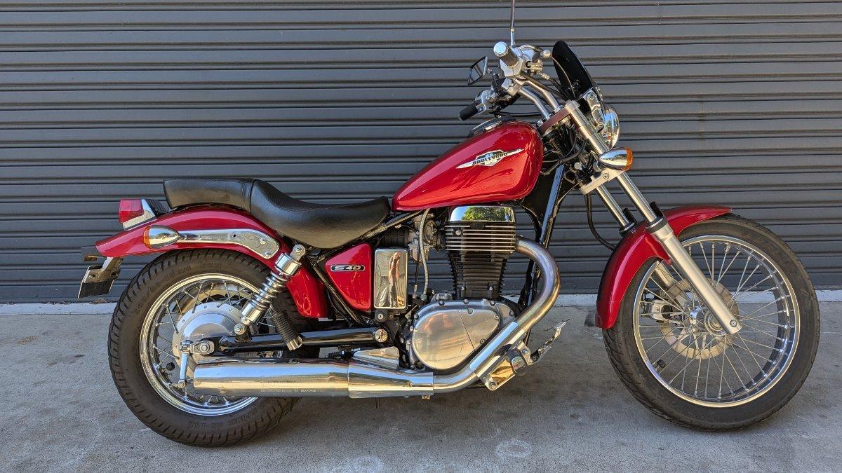 2015 SUZUKI BOULEVARD S40 (LS650) CRUISER