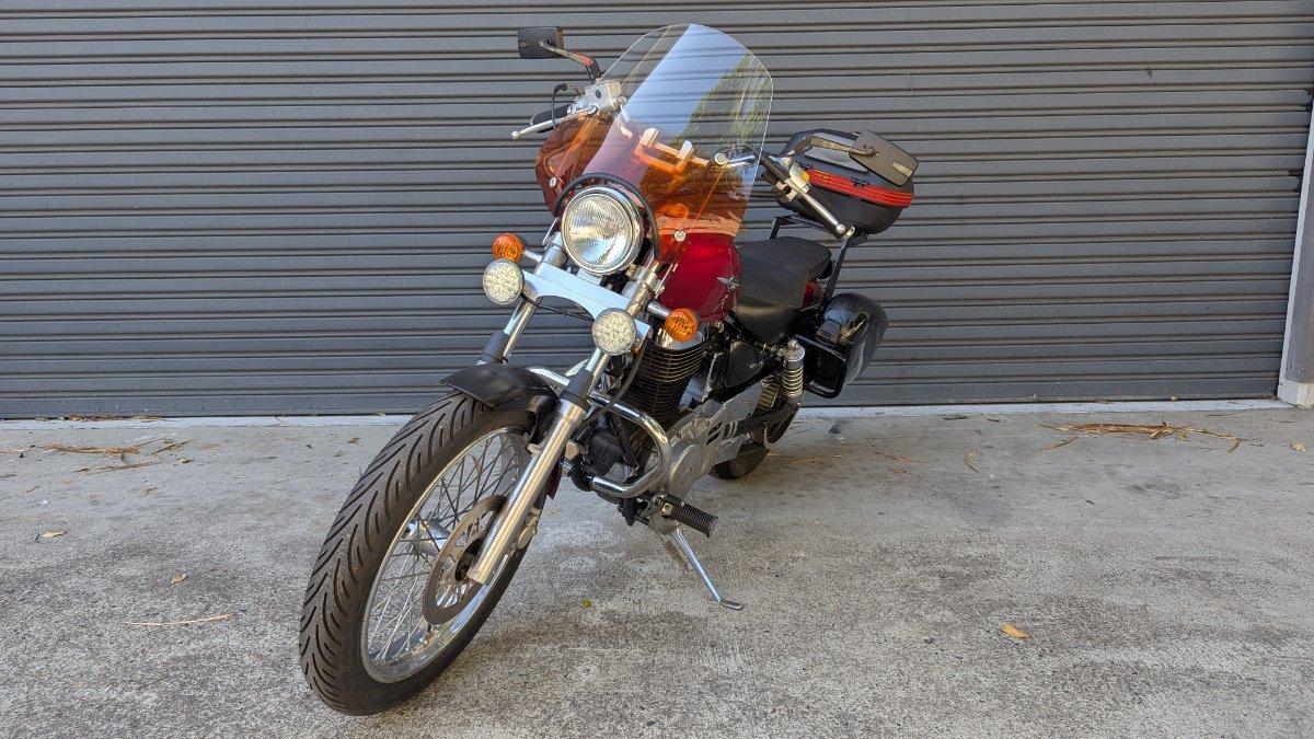 2014 SUZUKI BOULEVARD S40 (LS650) MY15 CRUISER
