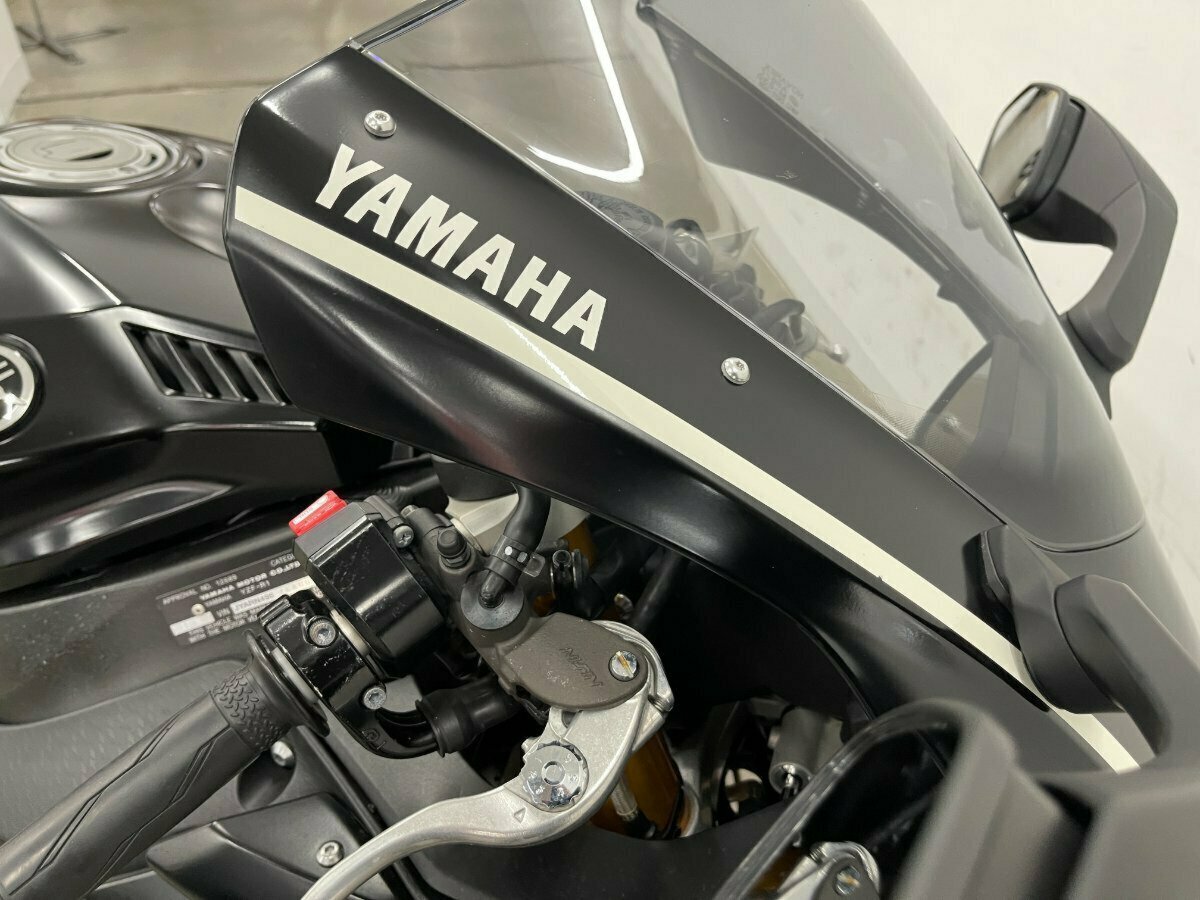 2018 YAMAHA YZF-R1 SPORTS