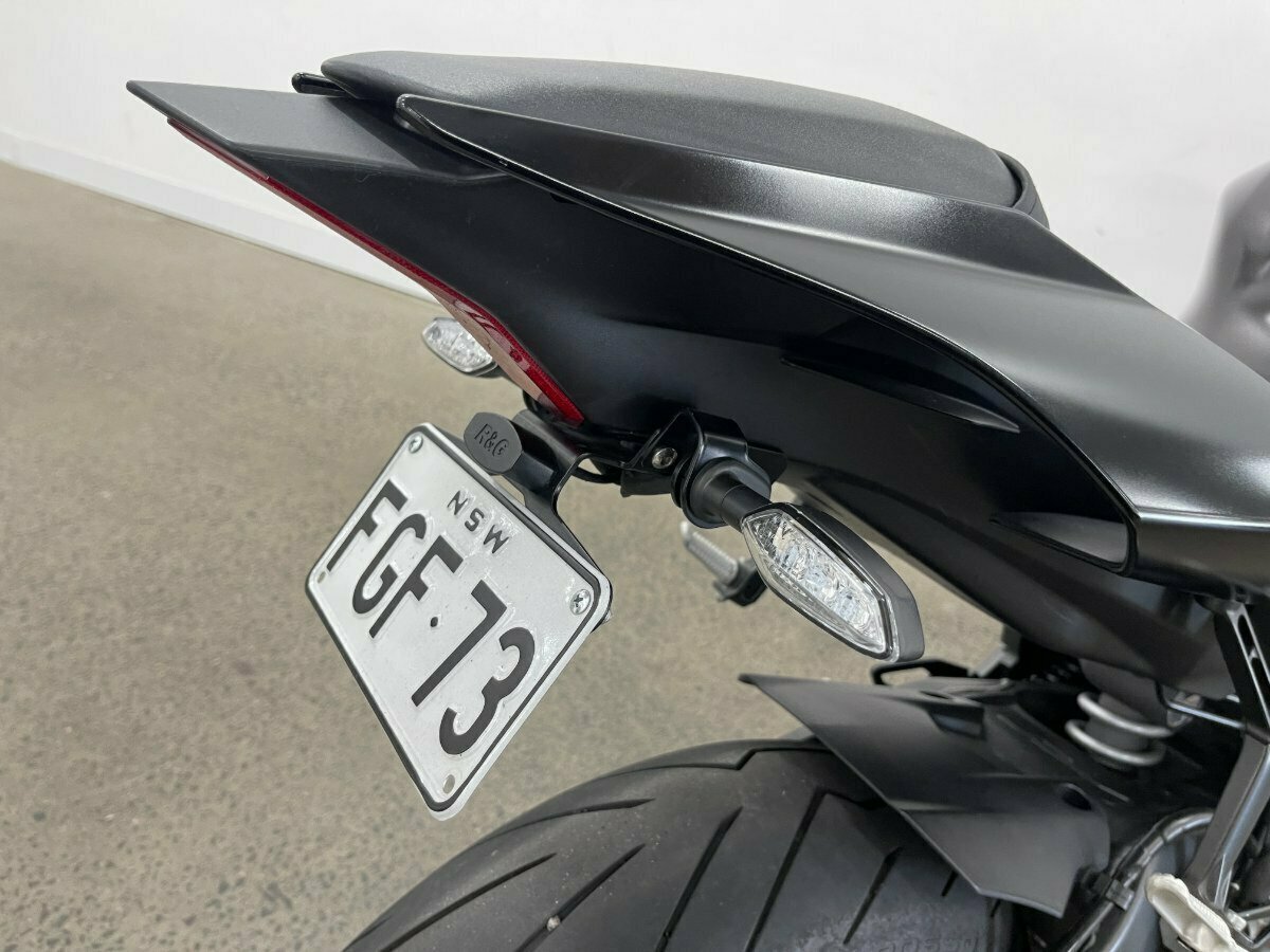 2018 YAMAHA YZF-R1 SPORTS