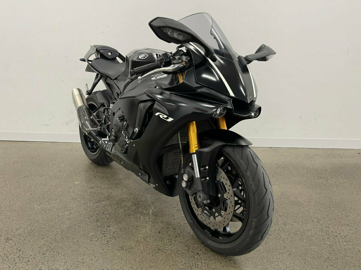 2018 YAMAHA YZF-R1 SPORTS
