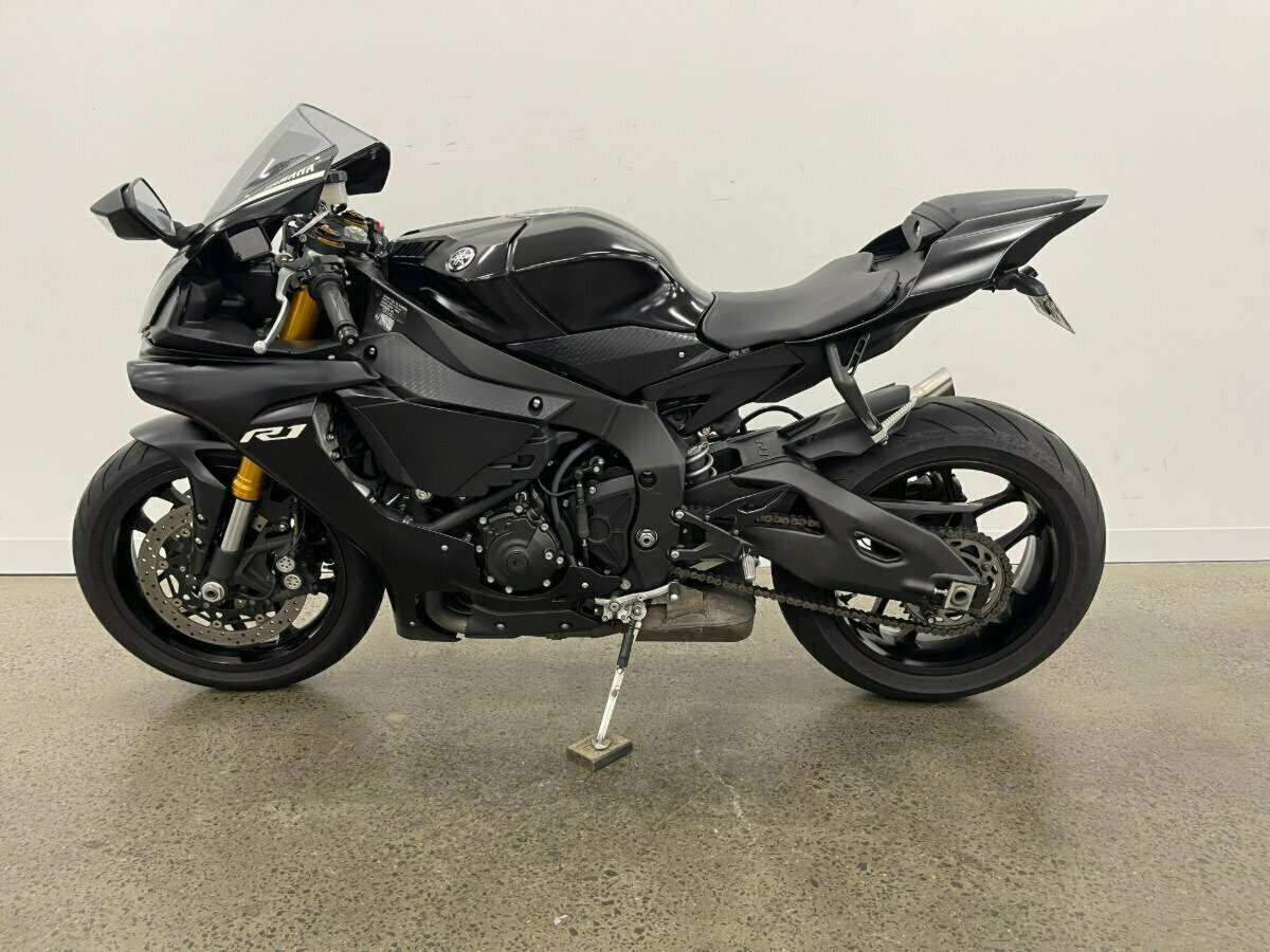2018 YAMAHA YZF-R1 SPORTS