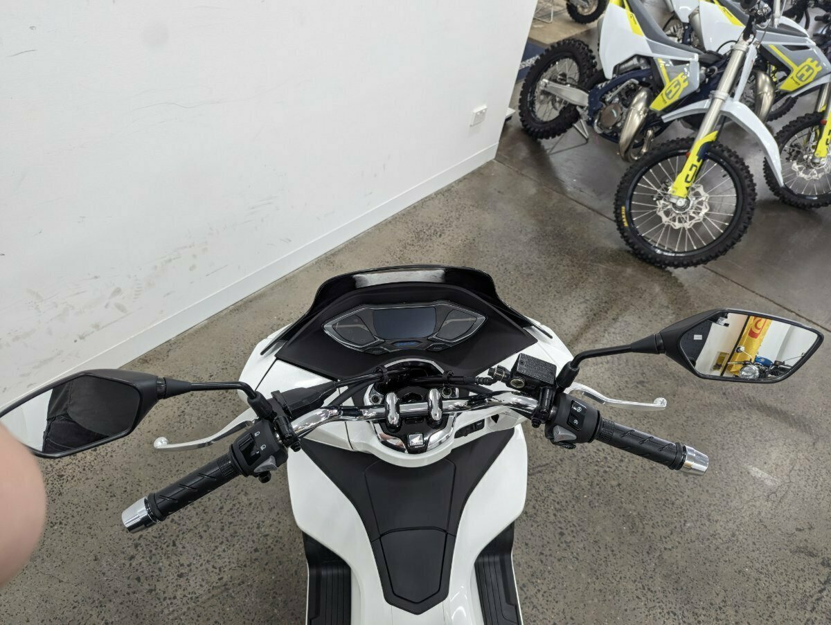 2023 HONDA 125CC PCX125 SCOOTER