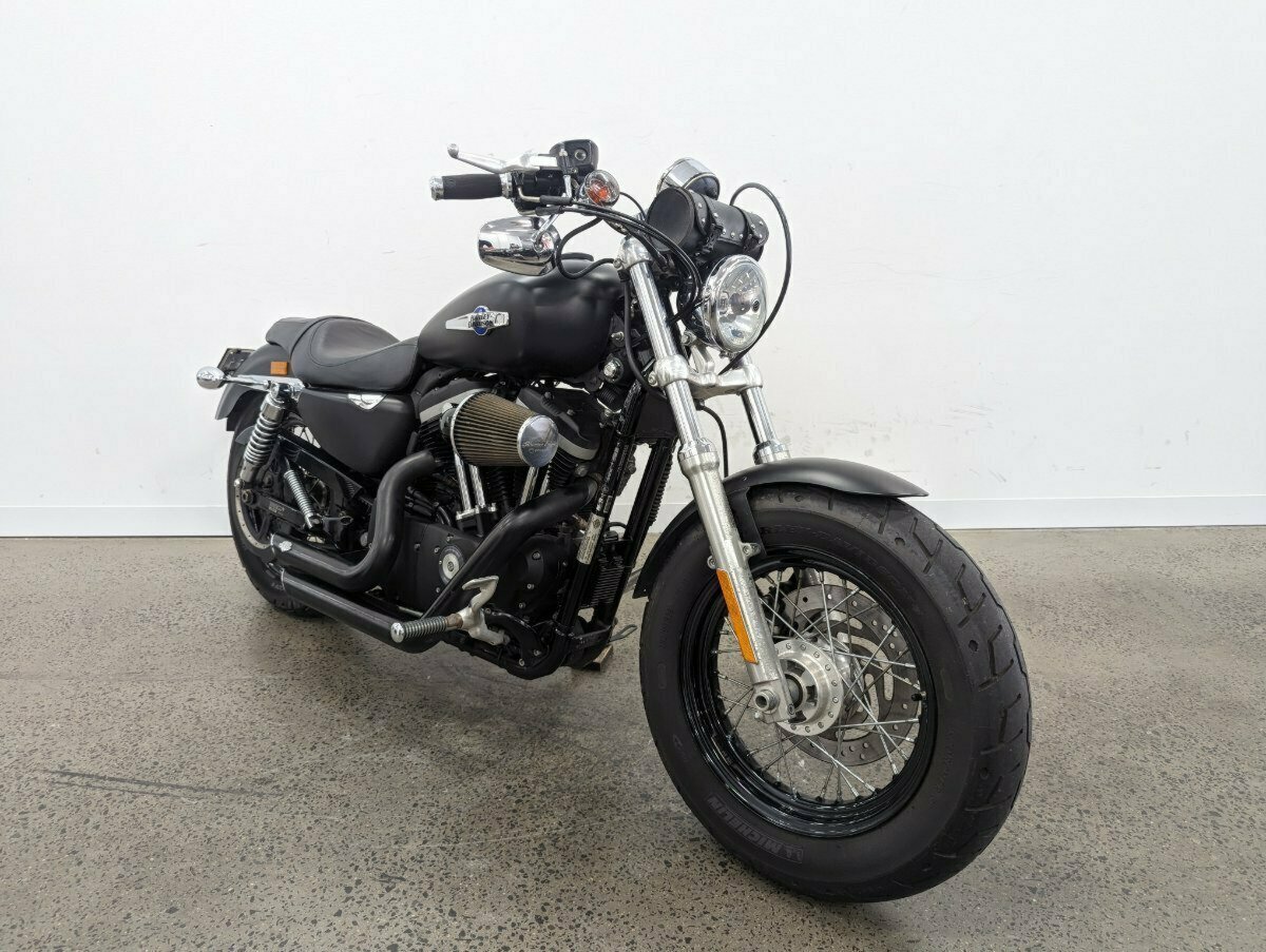 2013 HARLEY-DAVIDSON XL1200 SPORTSTER CB CRUISER