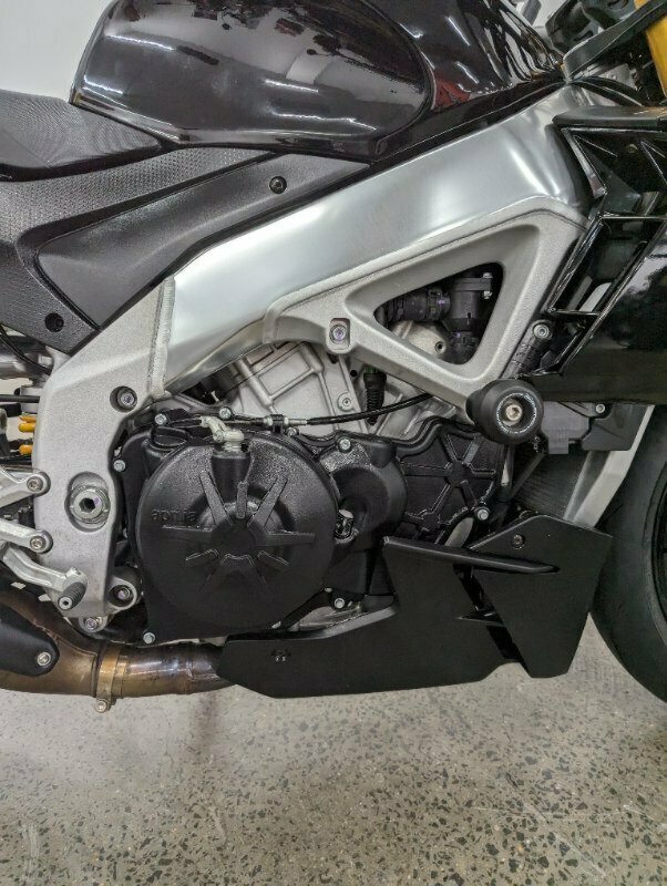 2022 APRILIA TUONO V4 SPORTS