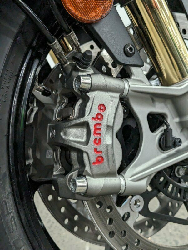 2022 APRILIA TUONO V4 SPORTS