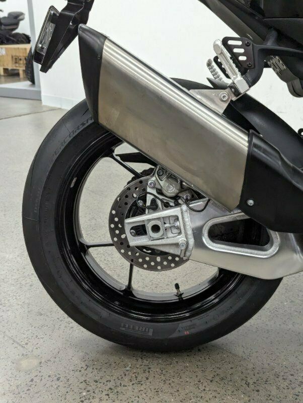 2022 APRILIA TUONO V4 SPORTS