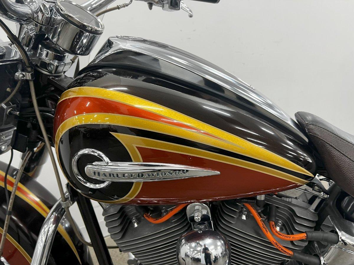 2014 HARLEY-DAVIDSON CVO SOFTAIL DELUXE (FLSTNSE) MY15 CRUISER