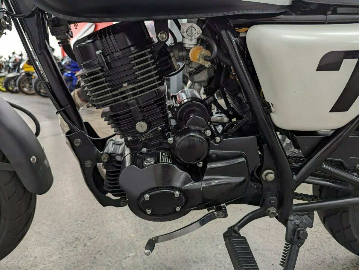 2021 BRAAAP ST-250 CAFE RACER