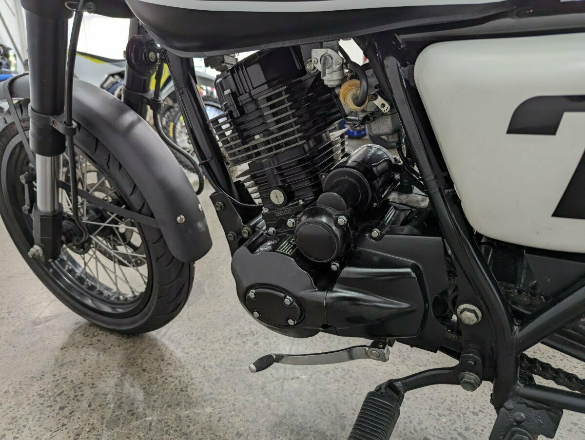 2021 BRAAAP ST-250 CAFE RACER